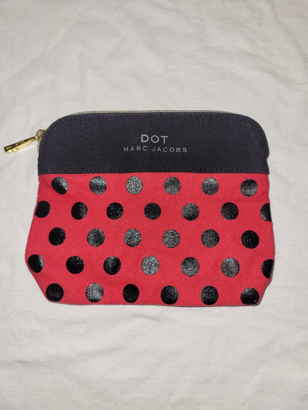 Marc Jacobs DOT Cosmetic Pouch Bag Red Black Polka Dot Canvas Zip Makeup Bag